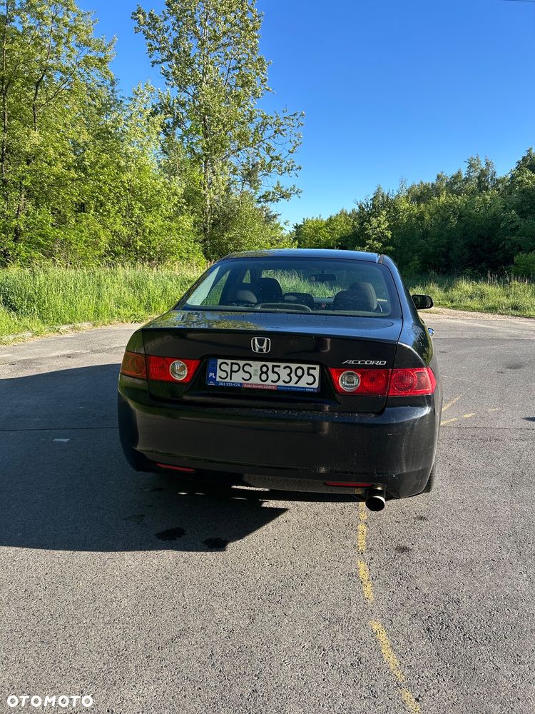 Honda Accord 2.0 Executive - 4