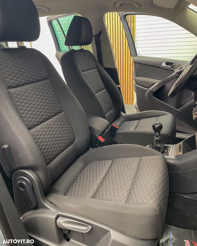 Volkswagen Tiguan 2.0 TDI DPF 4Motion Life - 9