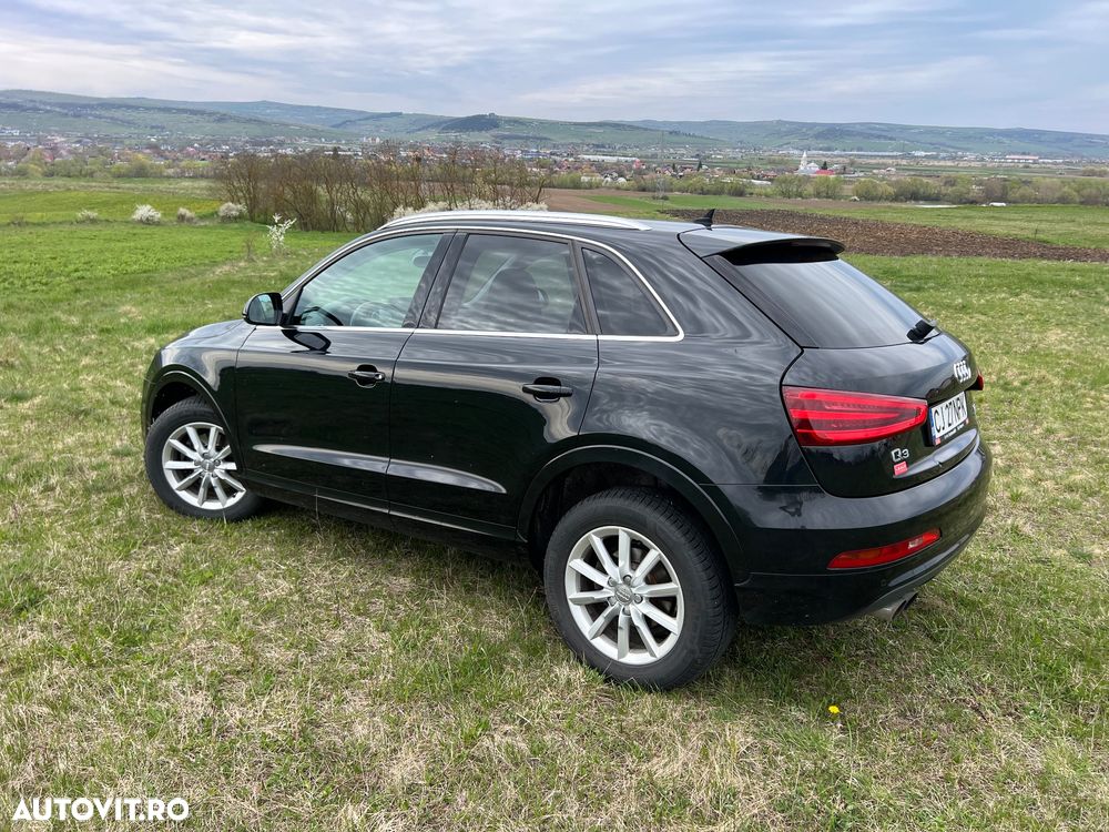 Audi Q3 2.0 TDI Quattro S tronic - 4