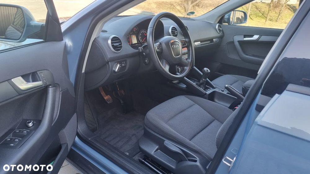 Audi A3 Sportback 1.2 TFSI Ambition - 10