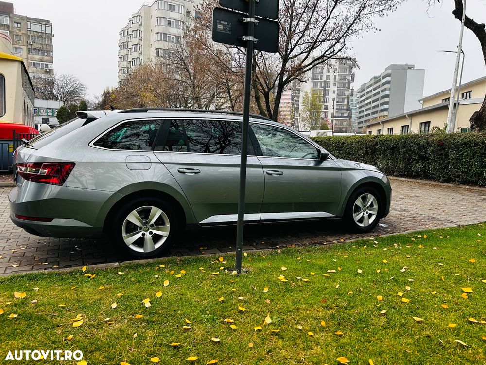 Skoda Superb Combi 1.6 TDI DSG Style - 4