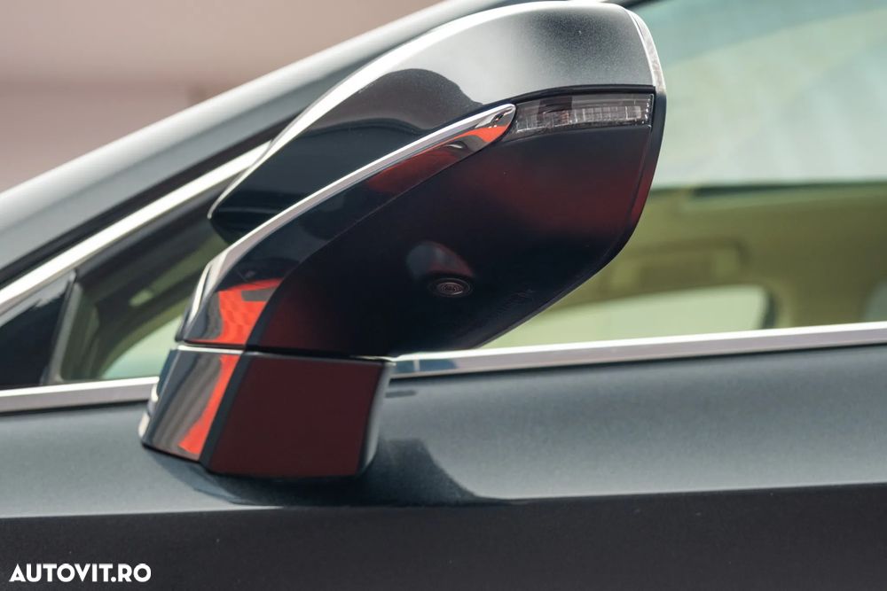 Lexus Seria NX 300h AWD Luxury - 23