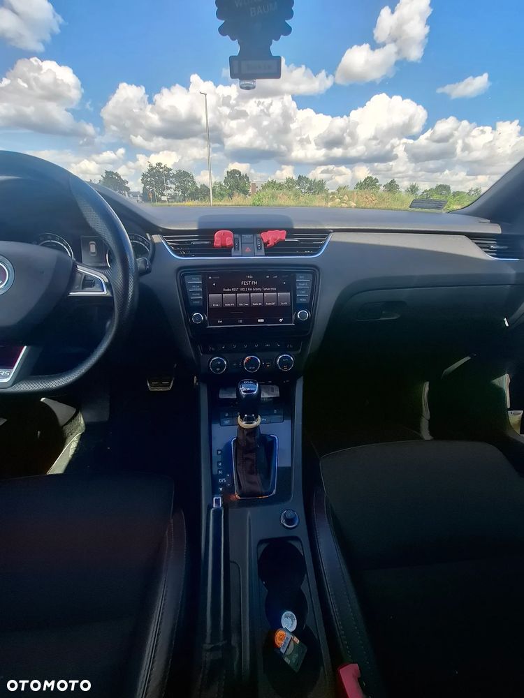 Skoda Octavia 2.0 TDI RS DSG - 10