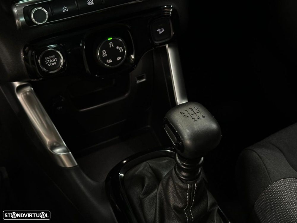 Citroën C3 Aircross 1.2 PureTech Shine Pack - 16