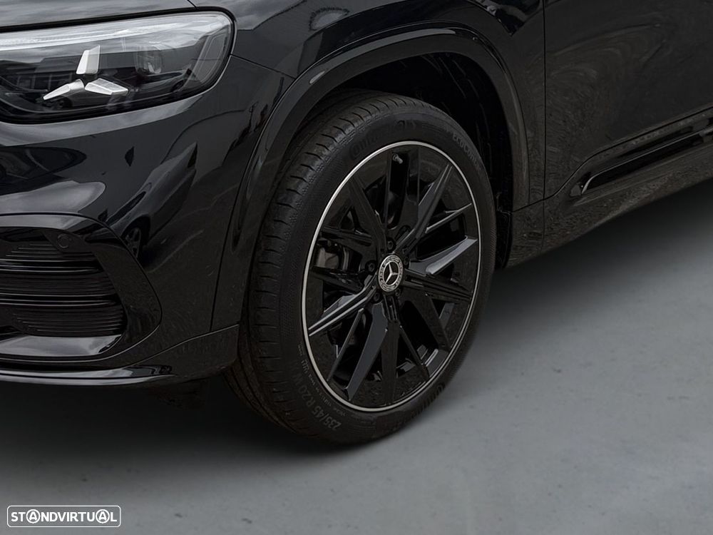 Mercedes-Benz GLB 220 — fotografia 8
