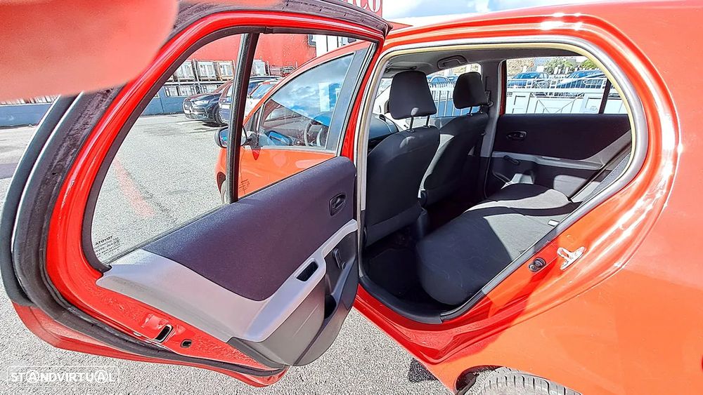 Toyota Yaris 1.0 VVT-i ACtive+AC - 12