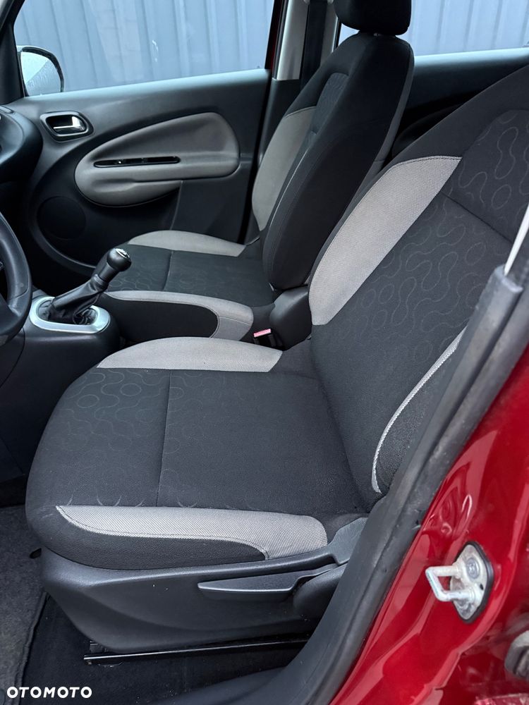 Citroën C3 Picasso 1.4i Exclusive - 19