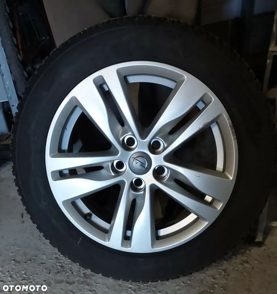 Opel Astra 1.6 CDTI Dynamic S&S - 31