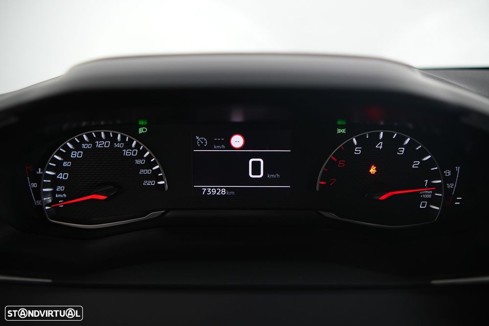 Peugeot 208 1.2 PureTech Allure - 27