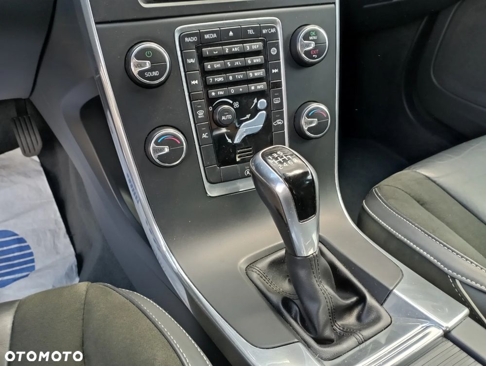 Volvo S60 - 23