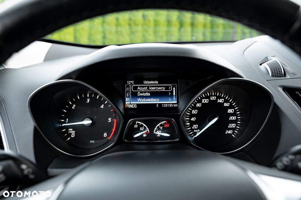 Ford Kuga 2.0 EcoBlue 4x4 TITANIUM - 29