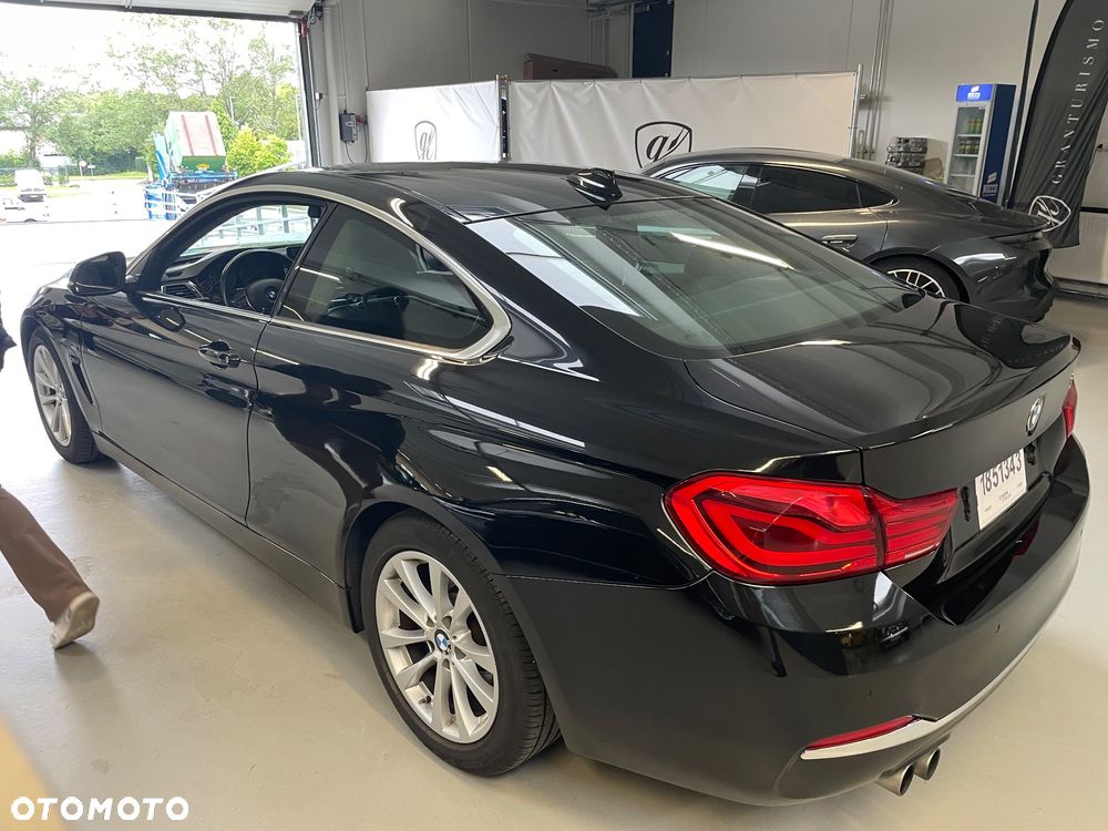 BMW Seria 4 420i Coupe Luxury Line - 22