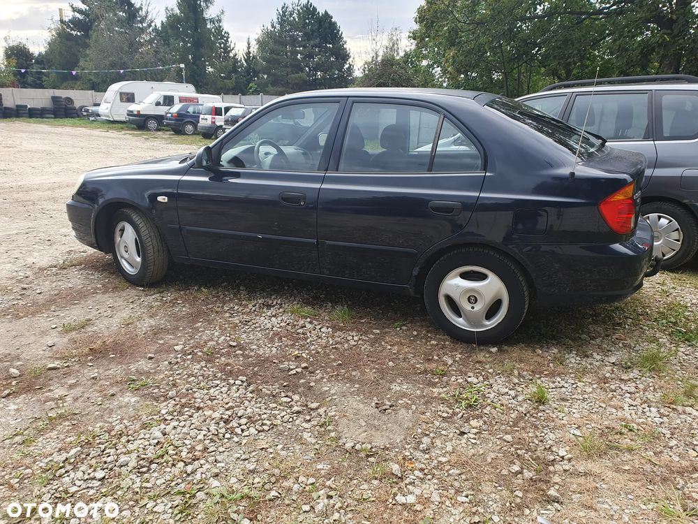 Hyundai Accent 1.3 GL (klm) - 8