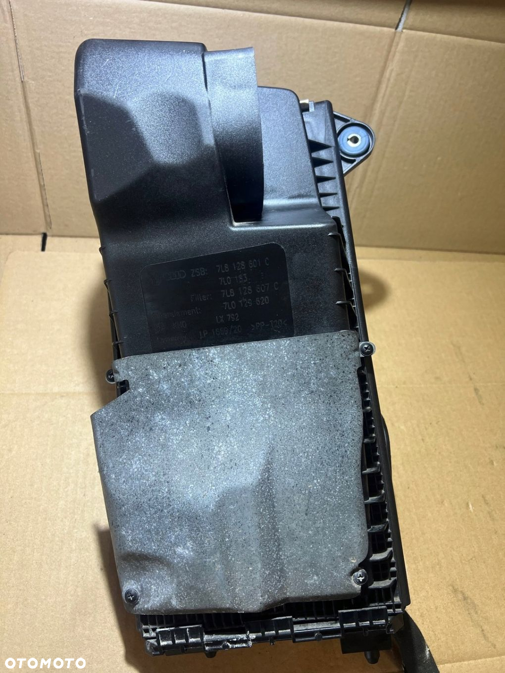 AUDI Q7 4L 4.2 TDI OBUDOWA FILTRA POWIETRZA 7L8128601C 7L0129620 - 4
