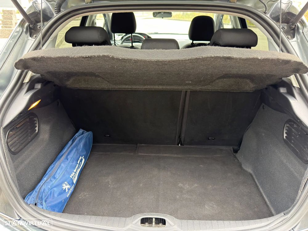 Peugeot 208 1.6 BlueHDi Style - 17