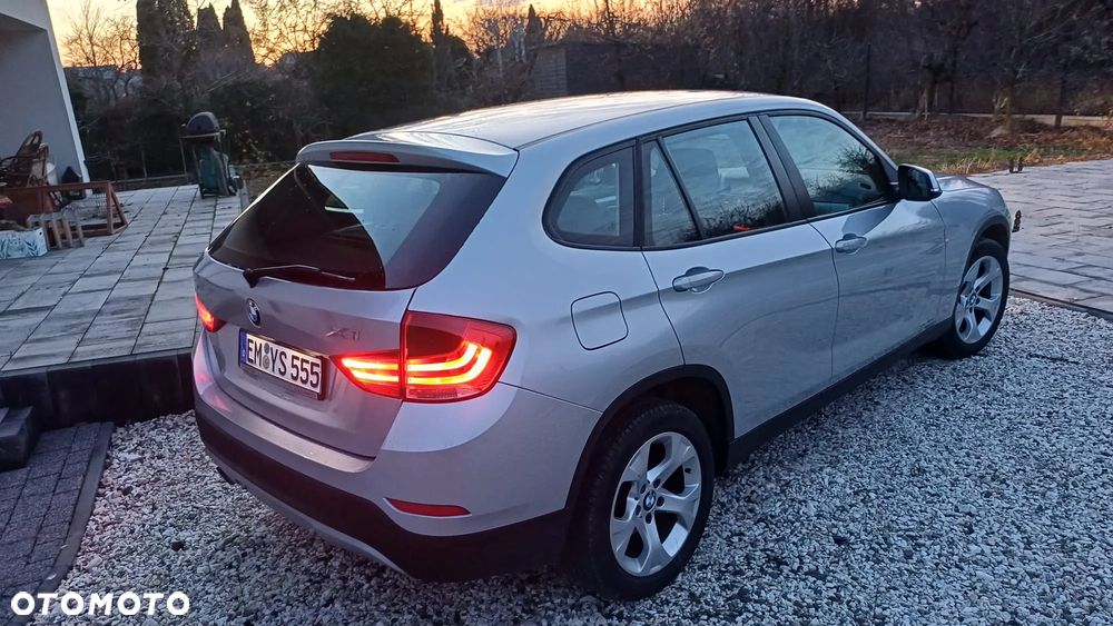 BMW X1 sDrive18d xLine - 10