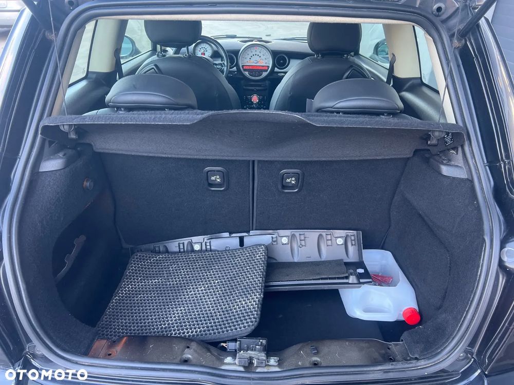 MINI Cooper Standard - 21