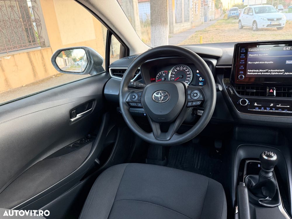 Toyota Corolla - 16
