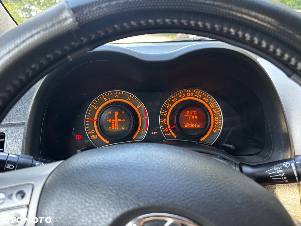 Toyota Corolla 1.6 VVT-i Luna - 6