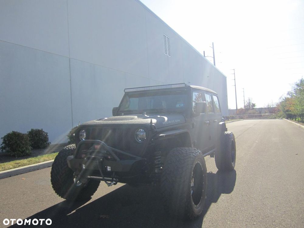 Jeep Wrangler - 10