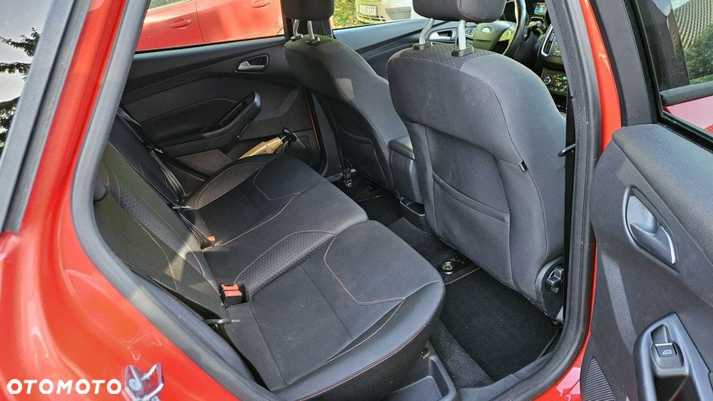 Ford Focus 1.5 EcoBoost STart-Stopp-System ST-LINE - 25