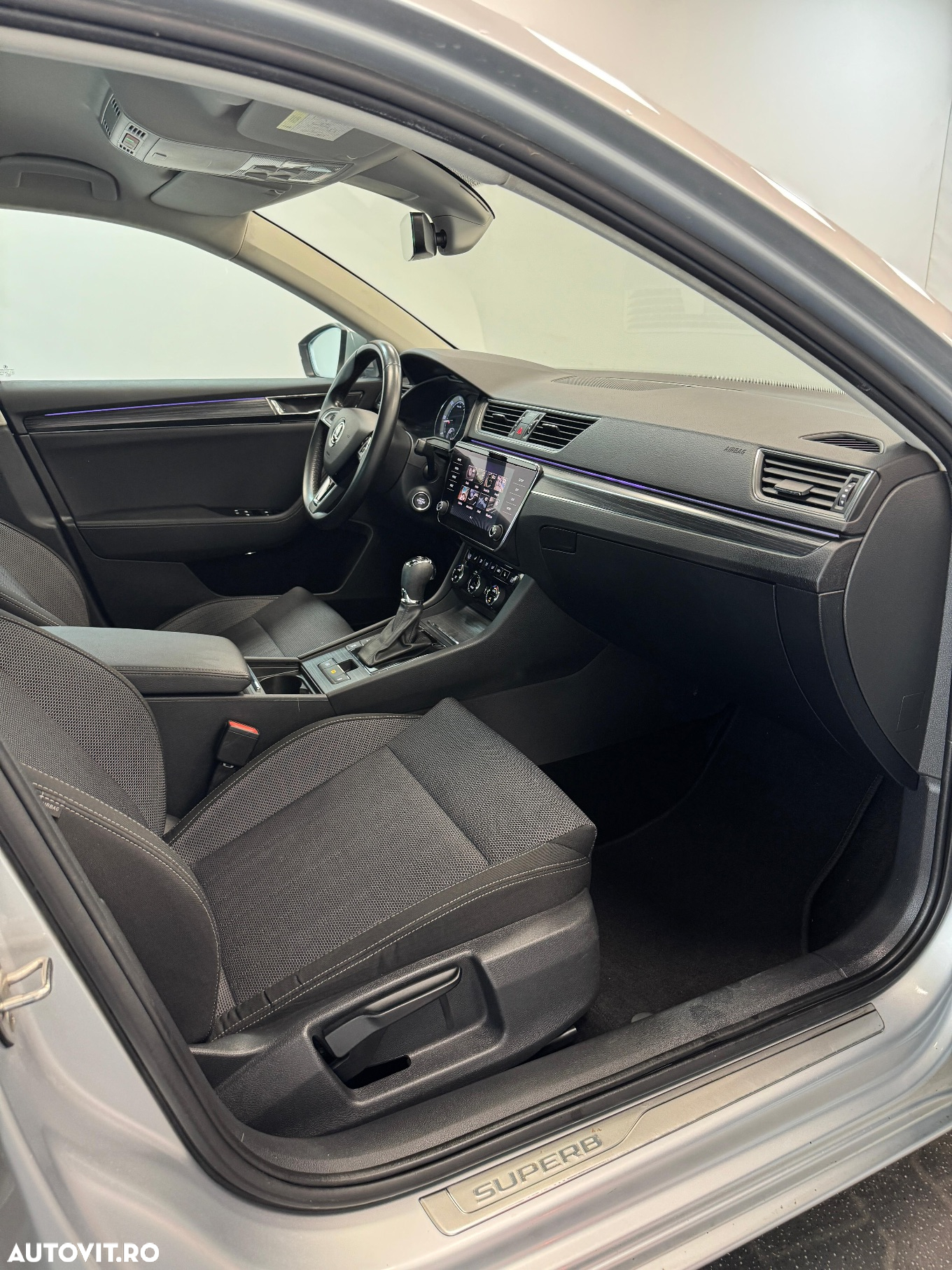 Skoda Superb 2.0 TDI DSG Style - 15