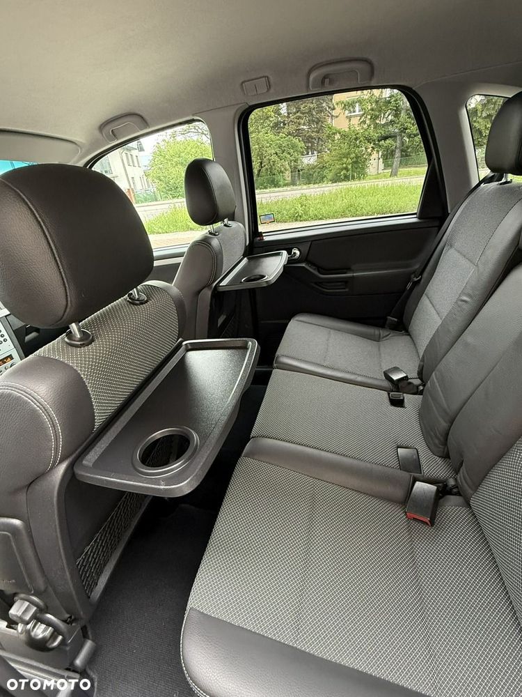 Opel Meriva - 13