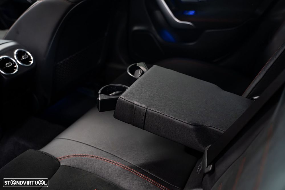 Mercedes-Benz CLA 220 d Shooting Brake 8G-DCT AMG Line - 18