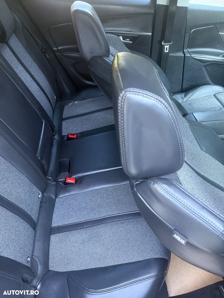 Peugeot 3008 e-HDi FAP 115 EGS6 Stop&Start Allure - 39