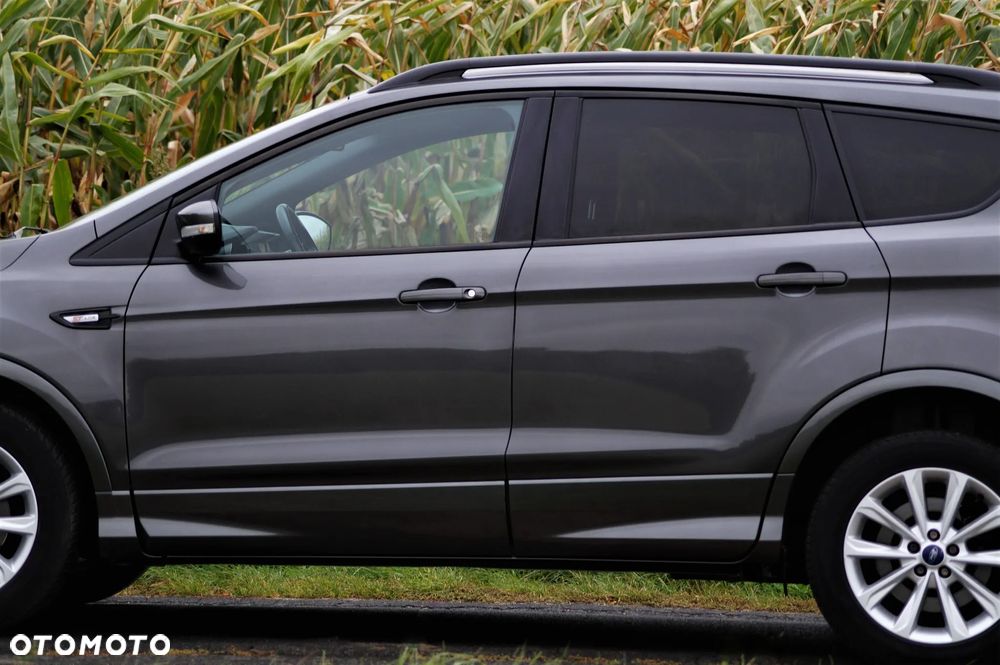 Ford Kuga - 20
