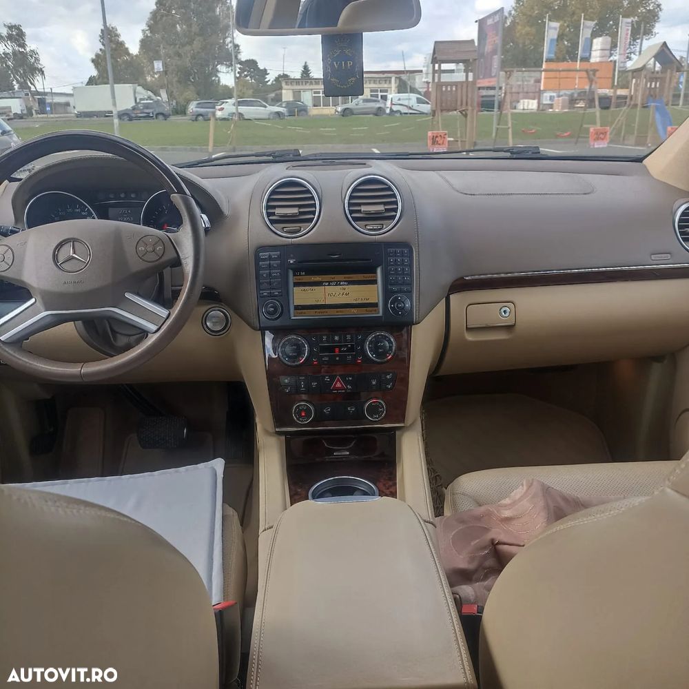 Mercedes-Benz GL - 8