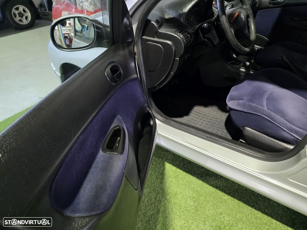 Peugeot 206 1.4 HDi Black & Silver - 5