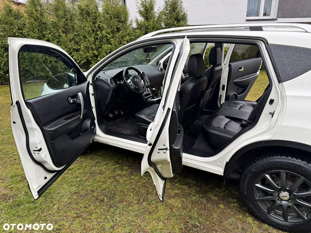 Nissan Qashqai 1.6 DCi ALL-MODE 4x4i TEKNA+ - 6