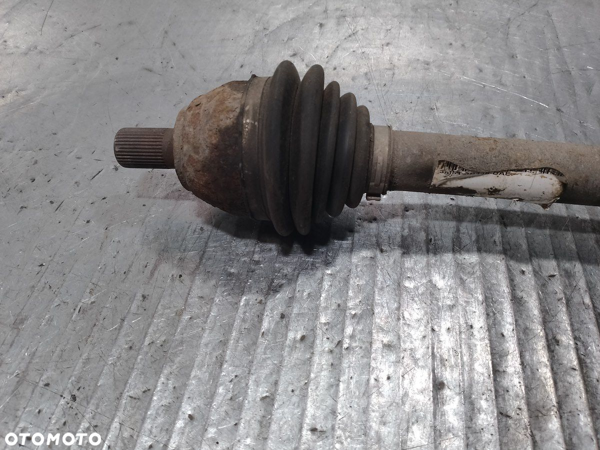 PÓŁOŚ PRAWA PRZÓD FORD FOCUS II     3M1513B436    1.6 TDCI - 3