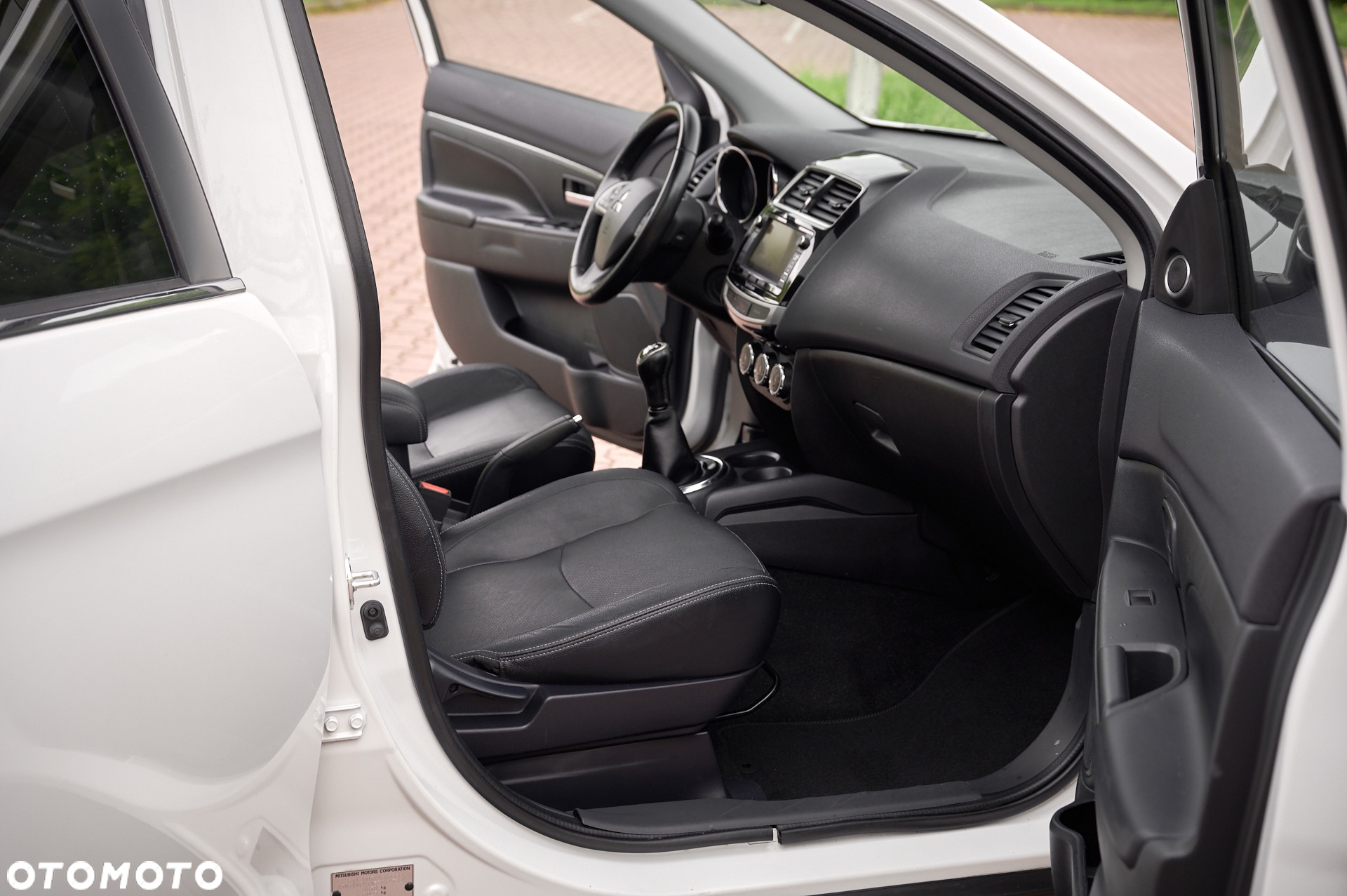 Mitsubishi ASX - 21