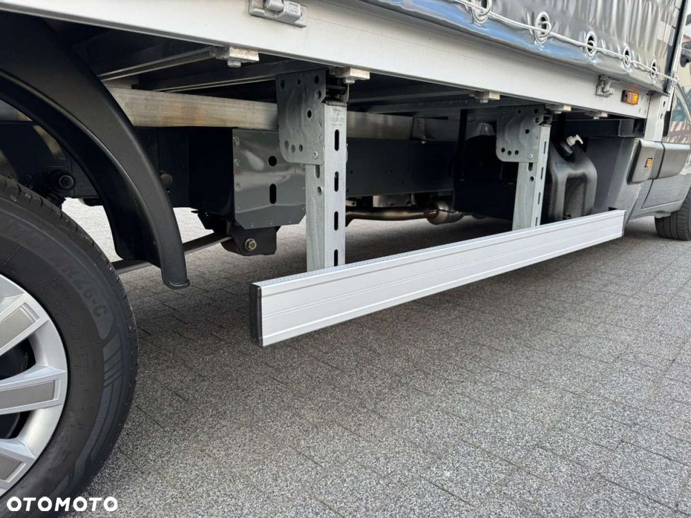 Renault Master 10 europalet Salon Polska - 40