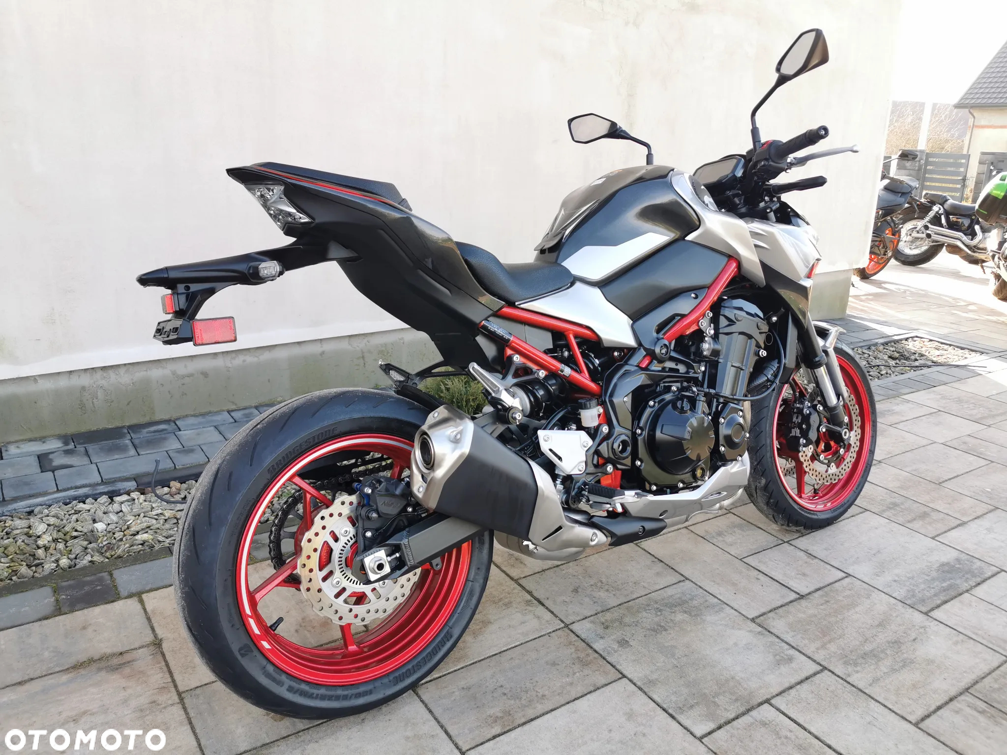 Kawasaki Z 900 - 6