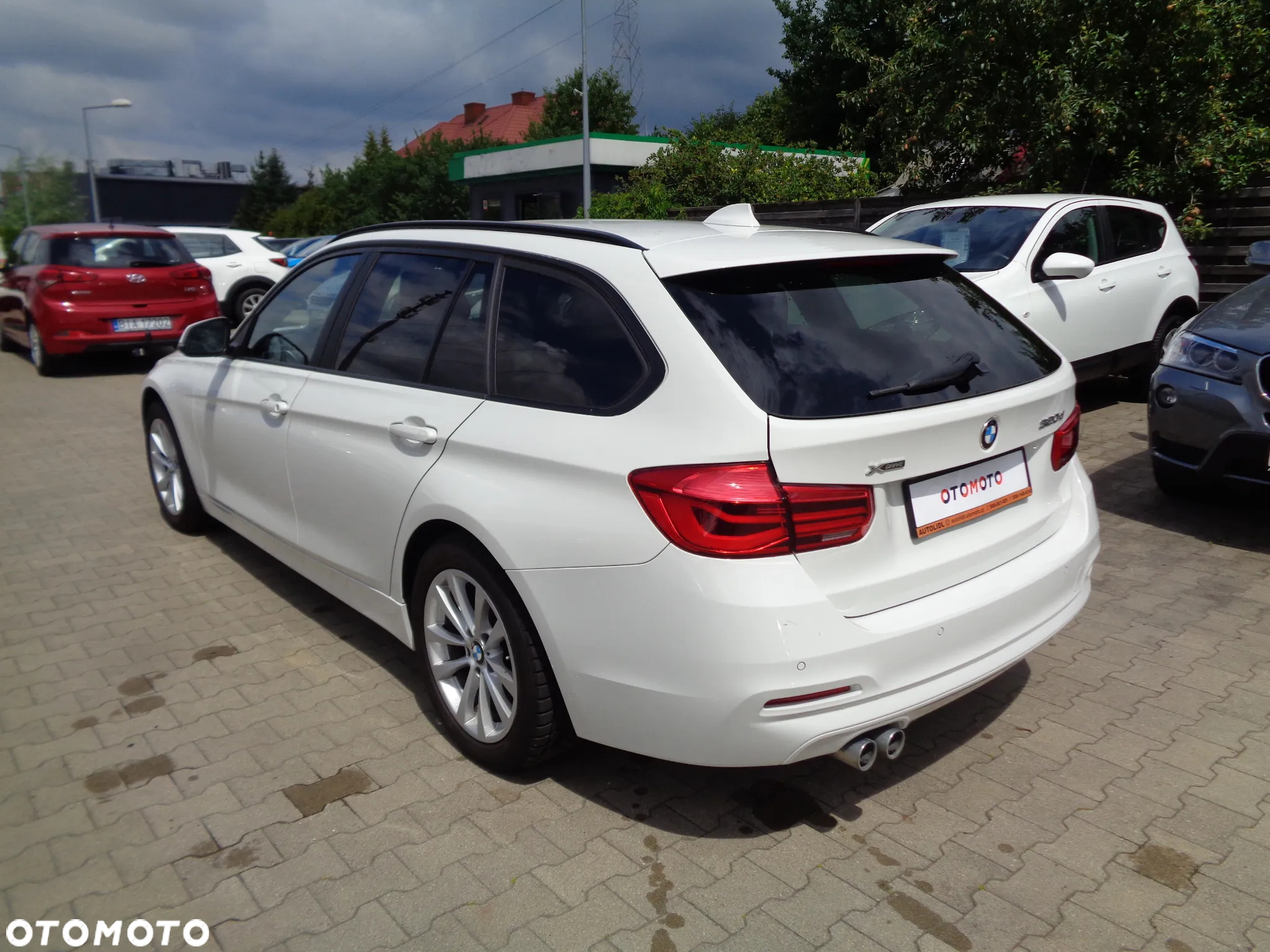 BMW Seria 3 320d Touring xDrive Sport Line - 7