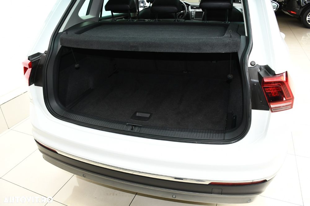 Volkswagen Tiguan 2.0 TDI DPF DSG 4Mot Highline - 17