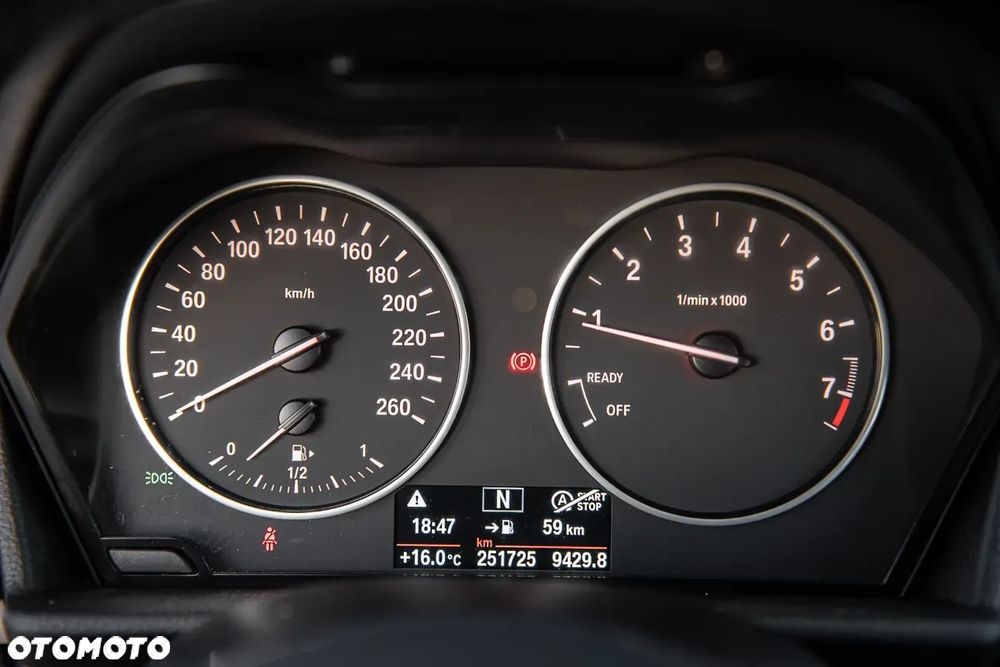 BMW Seria 2 - 18