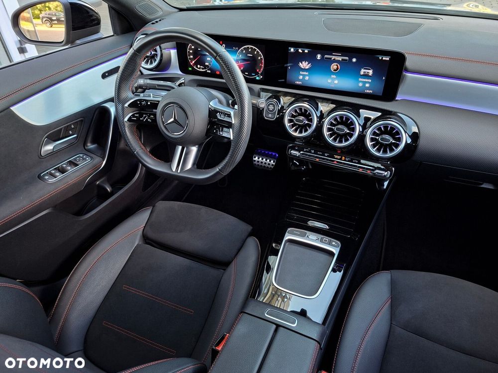 Mercedes-Benz CLA - 19