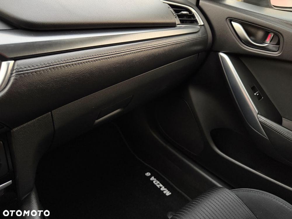 Mazda 6 - 17
