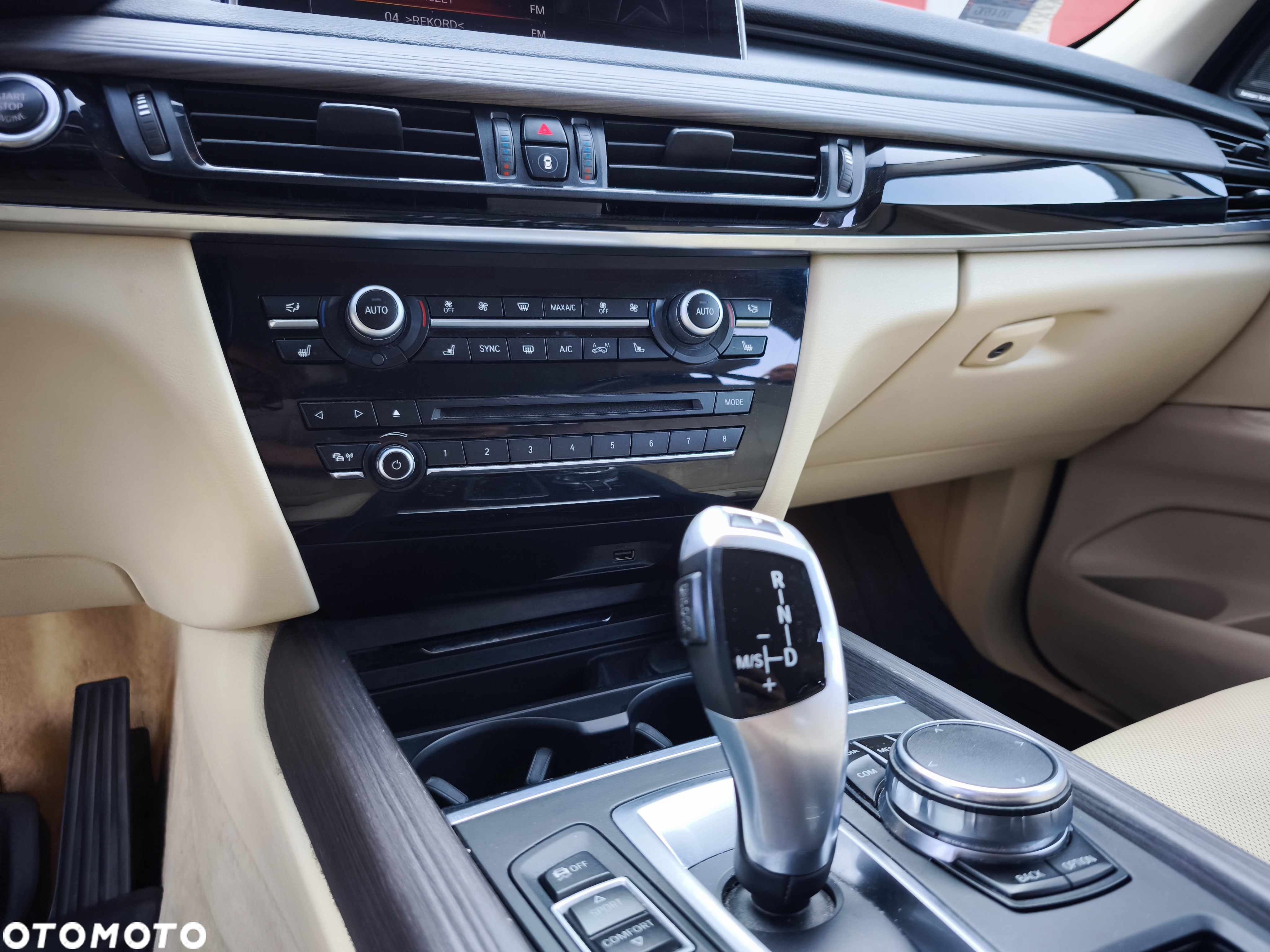 BMW X5 xDrive25d - 17