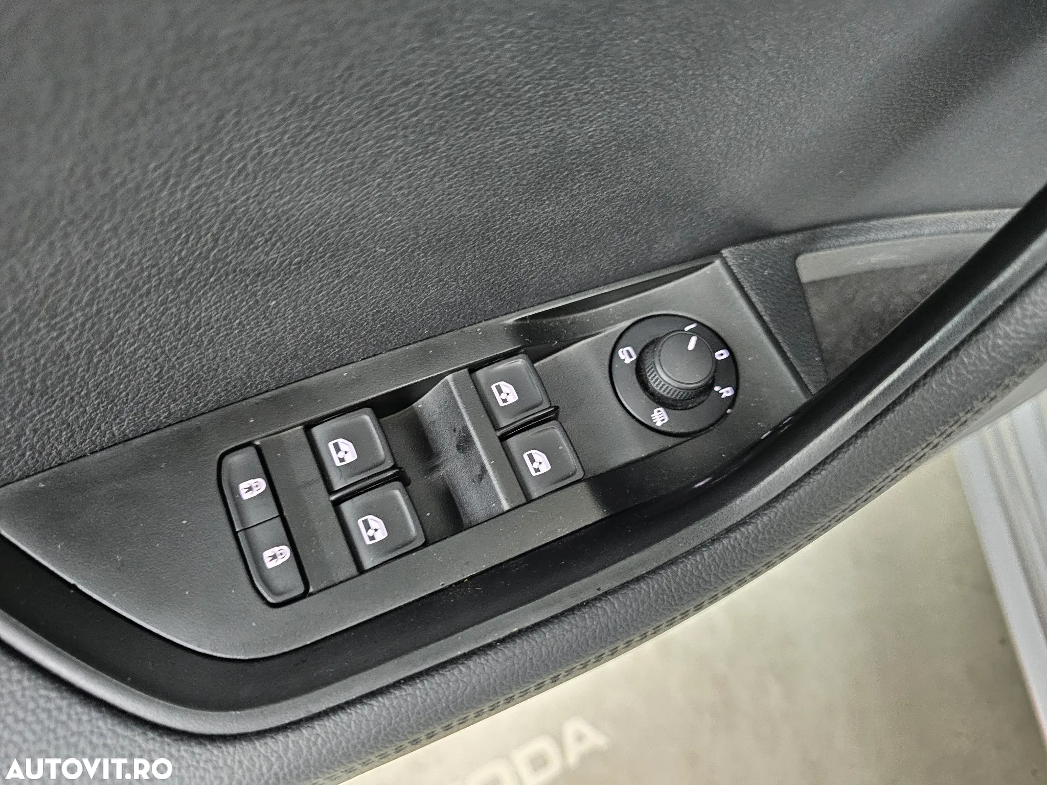 Skoda Superb Combi 1.4 TSI PHEV Style - 27