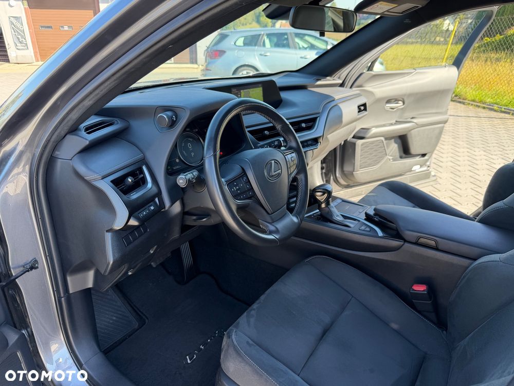 Lexus UX 250h GPF Business Edition AWD - 12