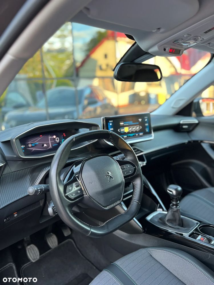 Peugeot 2008 PureTech 100 Stop&Start Allure - 16