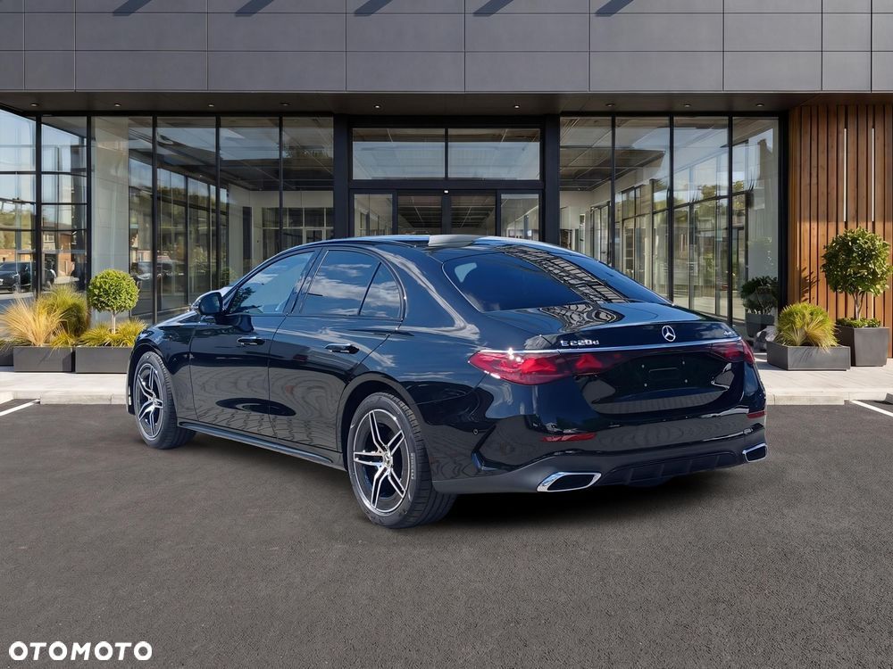 Mercedes-Benz Klasa E 220 d mHEV 4-Matic AMG 9G-Tronic - 8