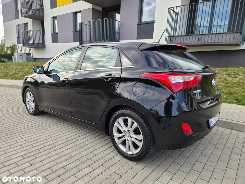 Hyundai i30 - 16