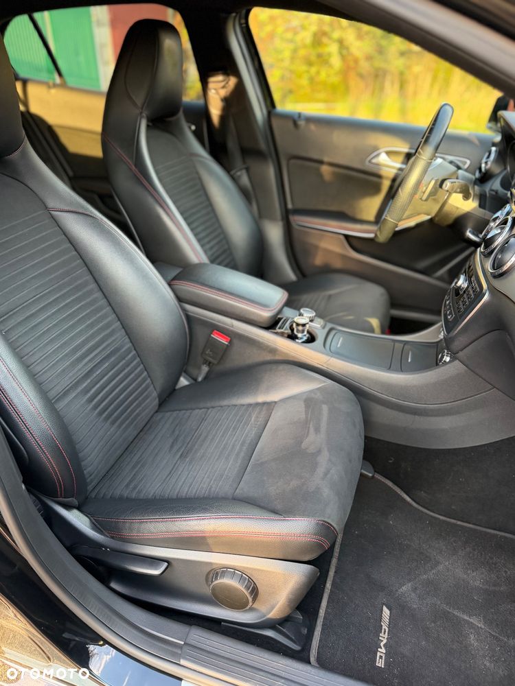 Mercedes-Benz GLA 250 4-Matic - 11