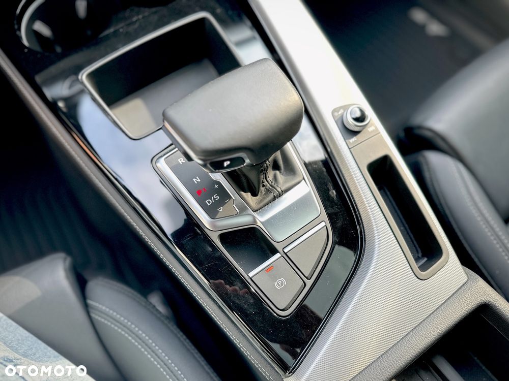 Audi A5 ver-coupe-45-tfsi-quattro-s-tronic-s-line - 28